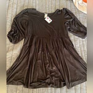 HEIMISH USA Black Flowy Blouse